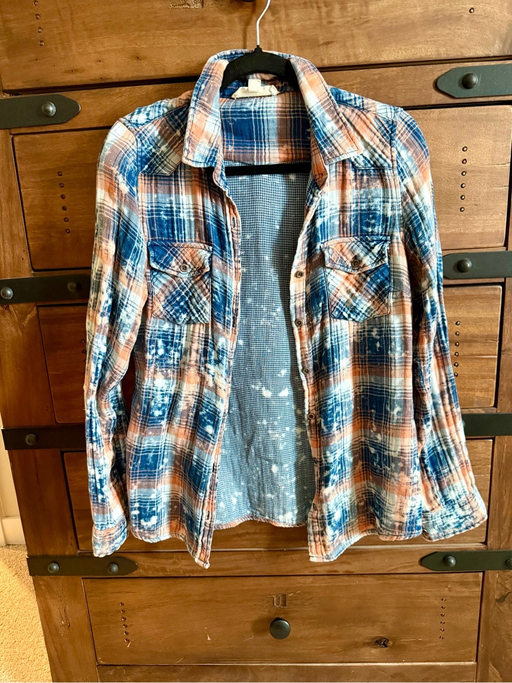 Lovestitch Blue and Peach Plaid Button-Up flannel Shirt - M